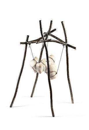 Torso feminino suspenso